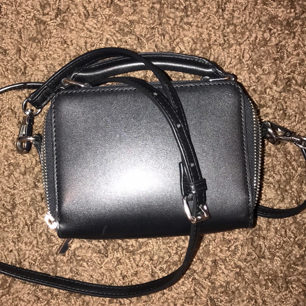 Urban outfitters crossbody